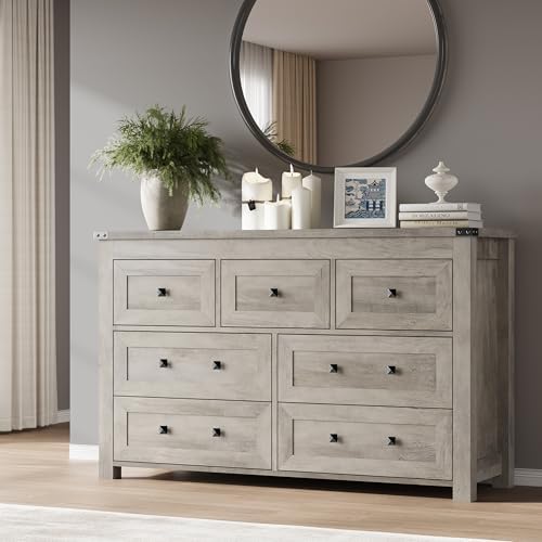 BORNOON 7-Drawer Dresser, Modern Wooden Storage Chest of Drawers, Dresser TV Stand, Wood Drawer Organizer with Metal Handles for Bedroom, Living Room, Hallway by BORNOON
