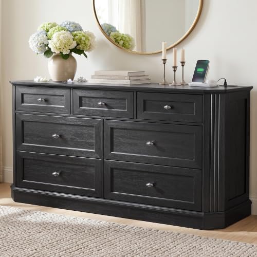 7 Drawers Dresser for Bedroom, 54" Wide Chest of Drawers w/Charging Station by Unknown