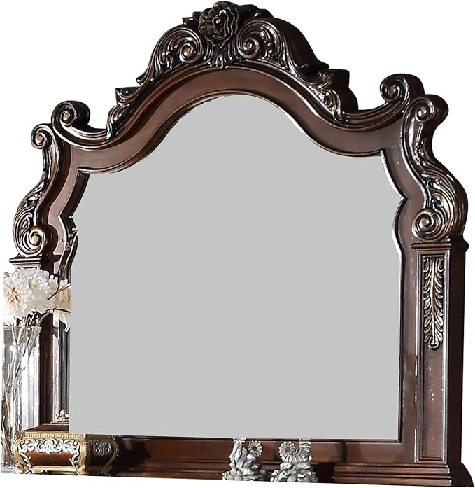 First of a Kind Santa Monica Traditional 4 Piece King Bedroom Set - Image 4