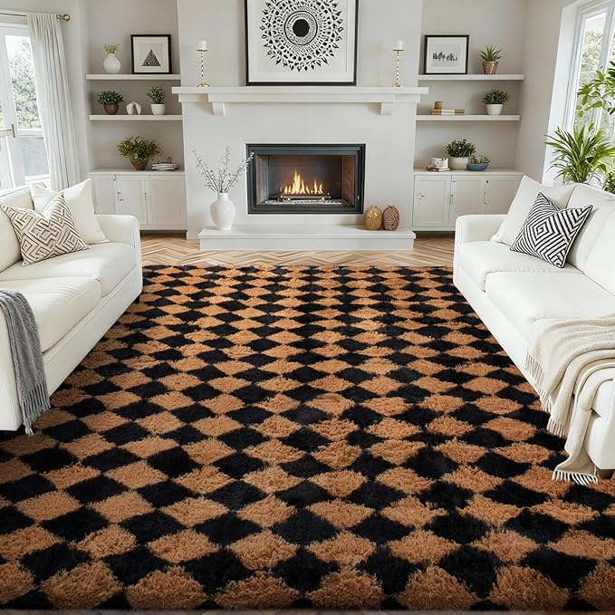 Ophanie 8x10 Black & Beige Diamond Checkered Rugs by Ophanie