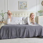OIGAE Cooling Blanket for Hot Sleepers - Image 8